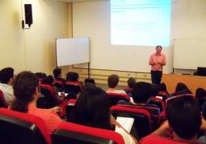 IMA realizó primer workshop en Chile sobre Espacio de Trabajo Matemático